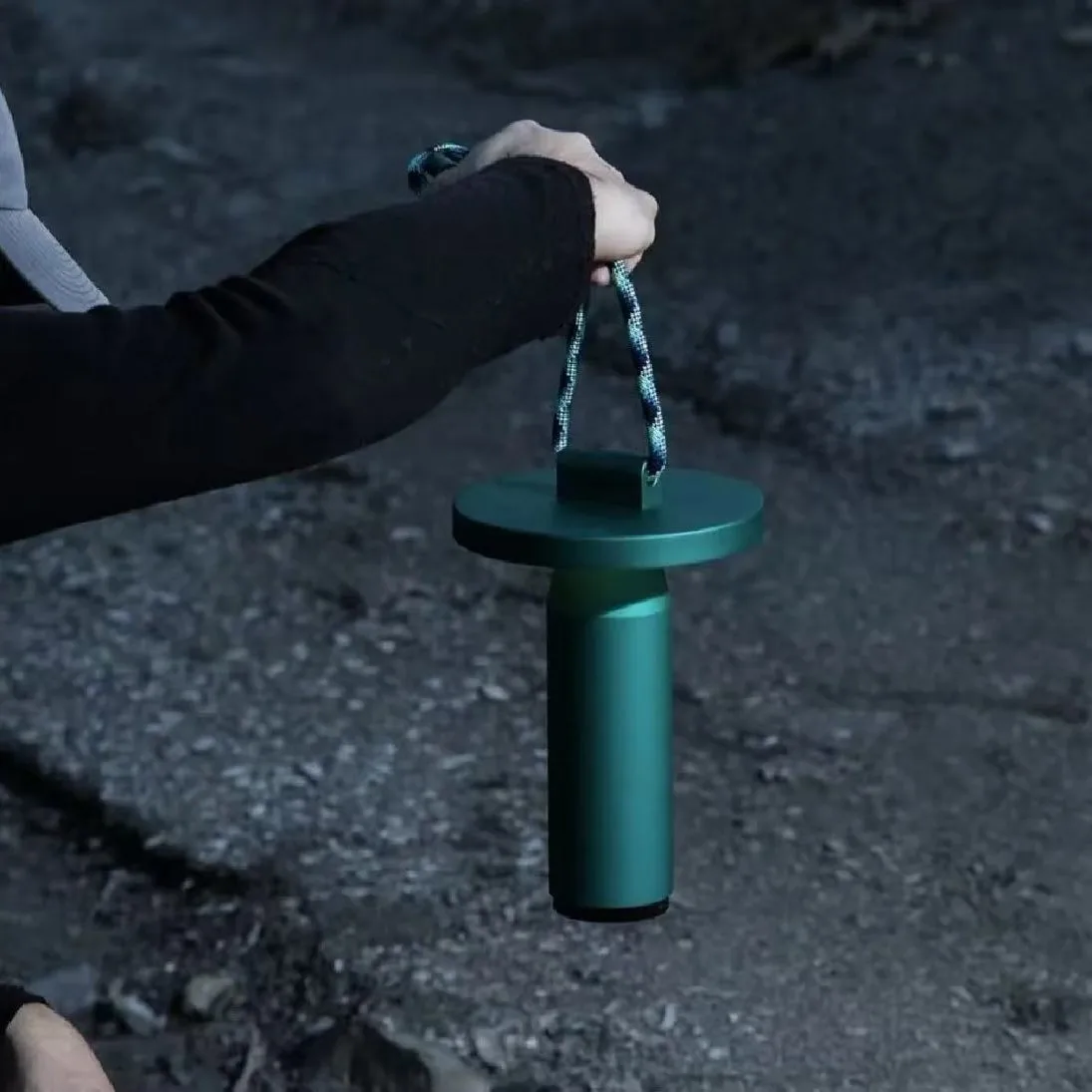Modern Green Portable Rechargeable Handheld Desk Lamp Night Light Outdoor Camping Lantern Table Lamp