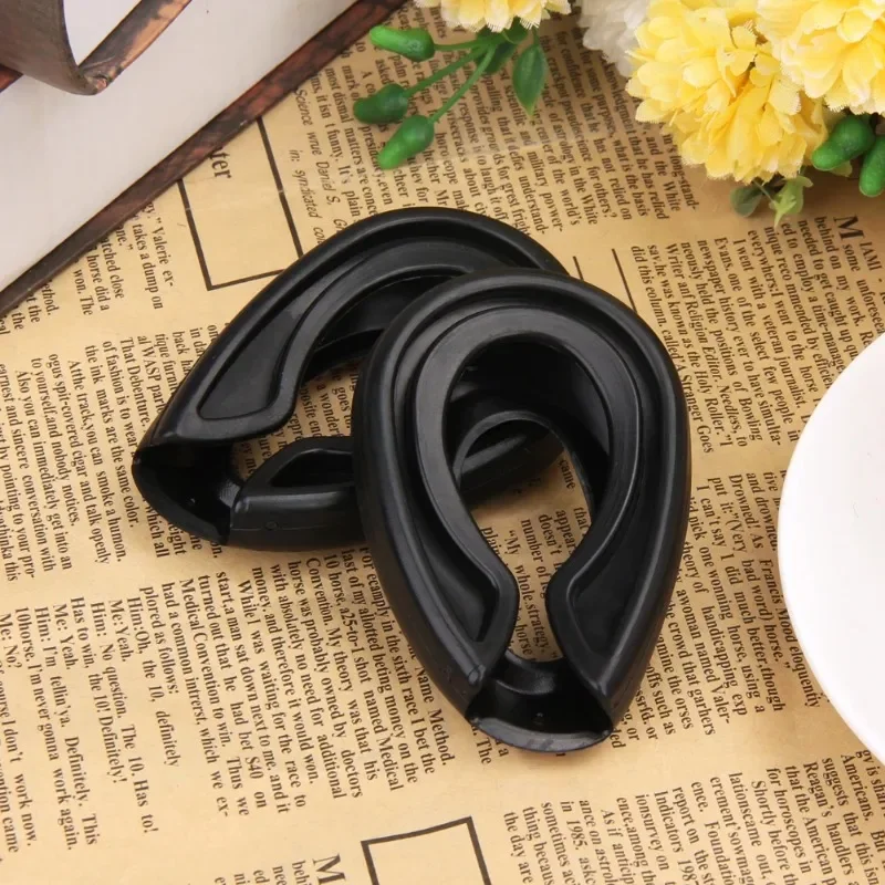 2pcs Profession Salon Hair Dye Hairdressing Ear Covers Black Earmuffs Prevent from Stain Ear Protectors Hair Color Styling Tools