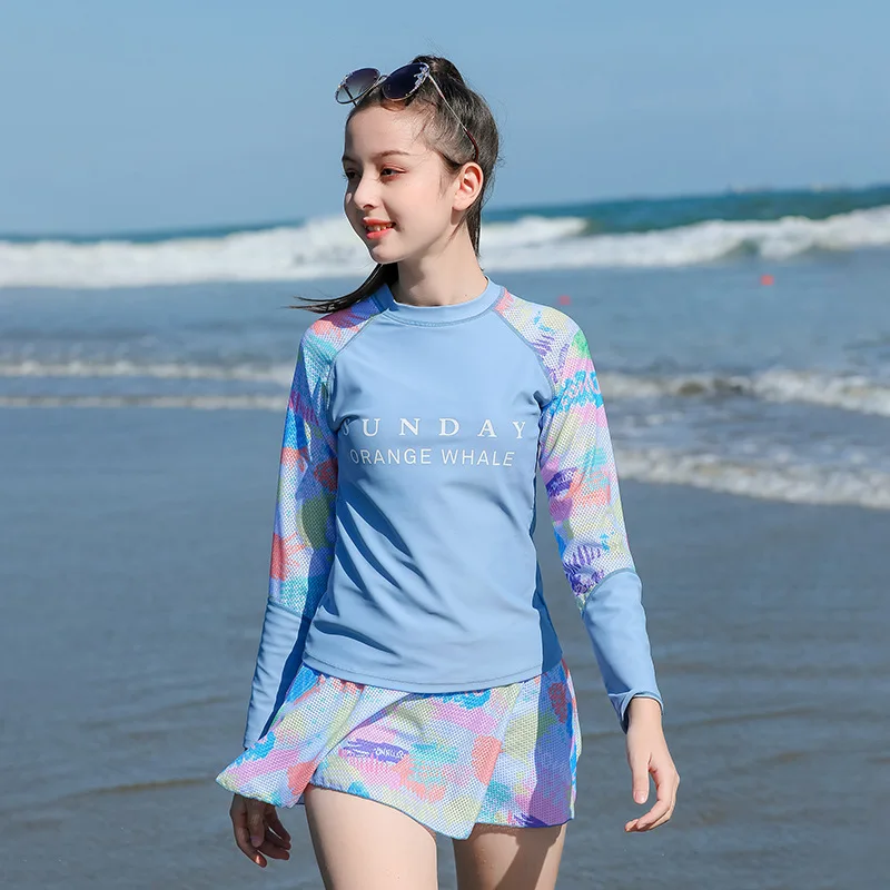 

Комплект из 2 предметов: детский купальник 2026 года, новая летняя коллекция, защита от солнца, милый раздельный купальник для девочек, пляжное платье