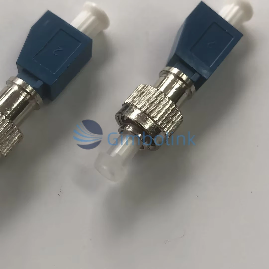 FC UPC ذكر معدني إلى LC UPC أنثى البلاستيك الهجين محول الألياف البصرية محول مقرنة الطاقة متر مصدر الضوء محول VFL