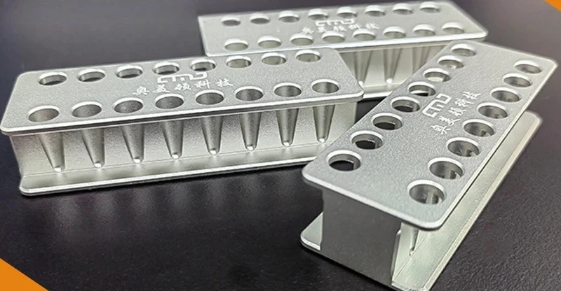 Bio-laboratory Magnetic Bead Separation Rack 0.1/0.2ml PCR Tube 8-Row Strong Adsorption 16 Holes