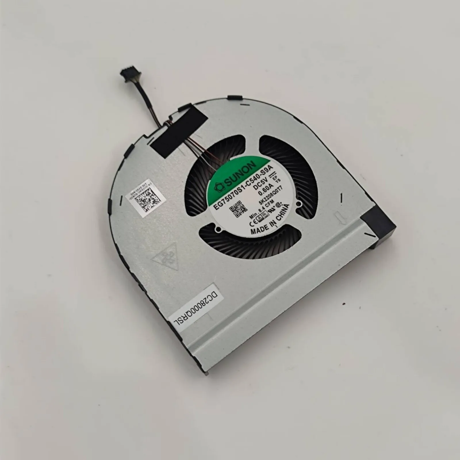 Laptop CPU Cooling Fan for DELL Precision 7560 M7560