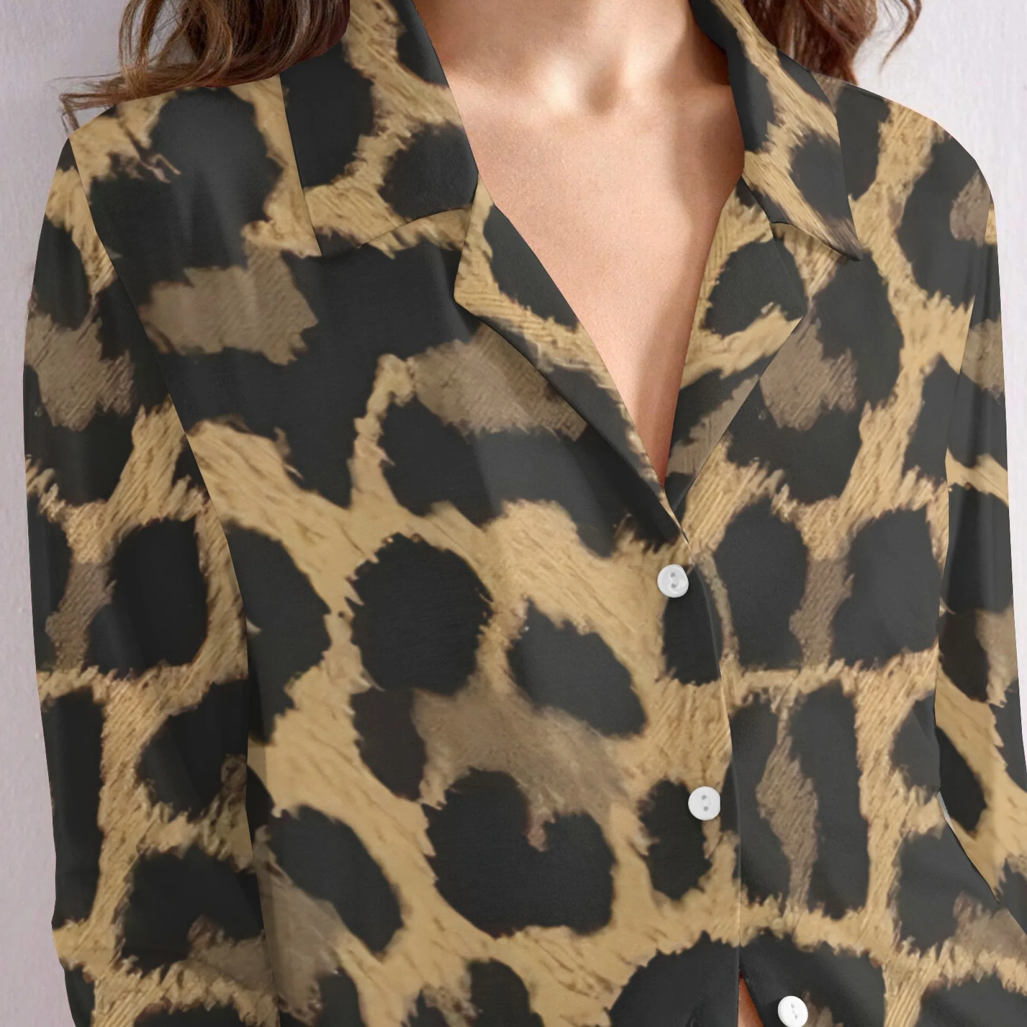 Customized women's pajama set with V-neck and buttons leisure wear Comfortable pajamas
