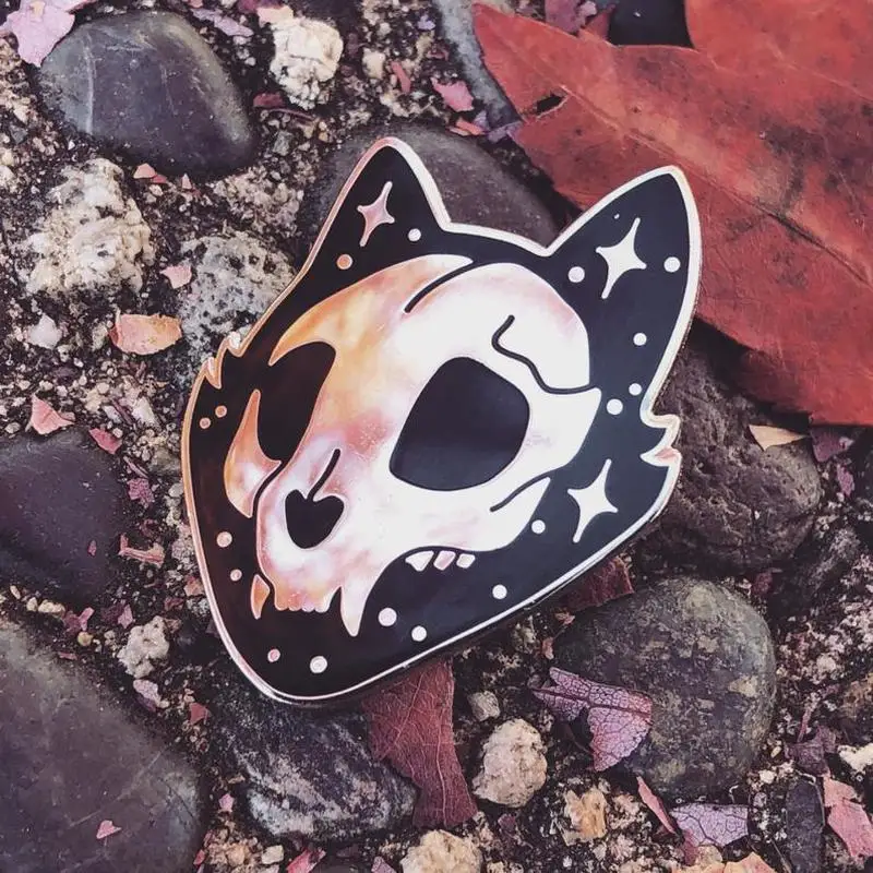 Gothic Cat Skull Hard Enamel Pin Punk Skeleton Animal Metal Badge Halloween Gifts Brooch for Jewelry Accessory