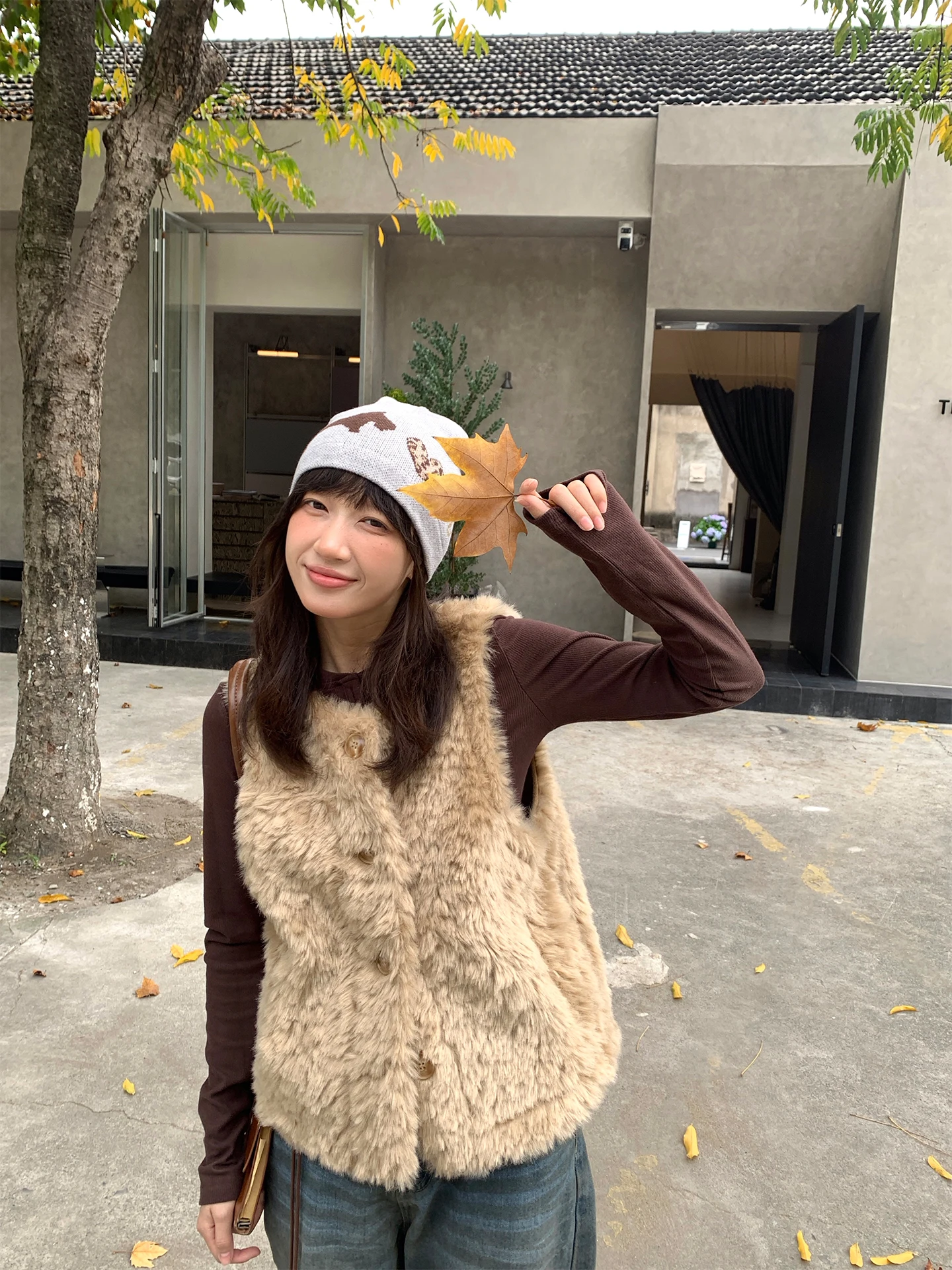 

Корейский меховой жилет в стиле ретро, куртка из искусственного меха Tocap, кожаный мех, внутренняя верхняя одежда для девочек, модная зимняя круглая одежда Ne Sin...