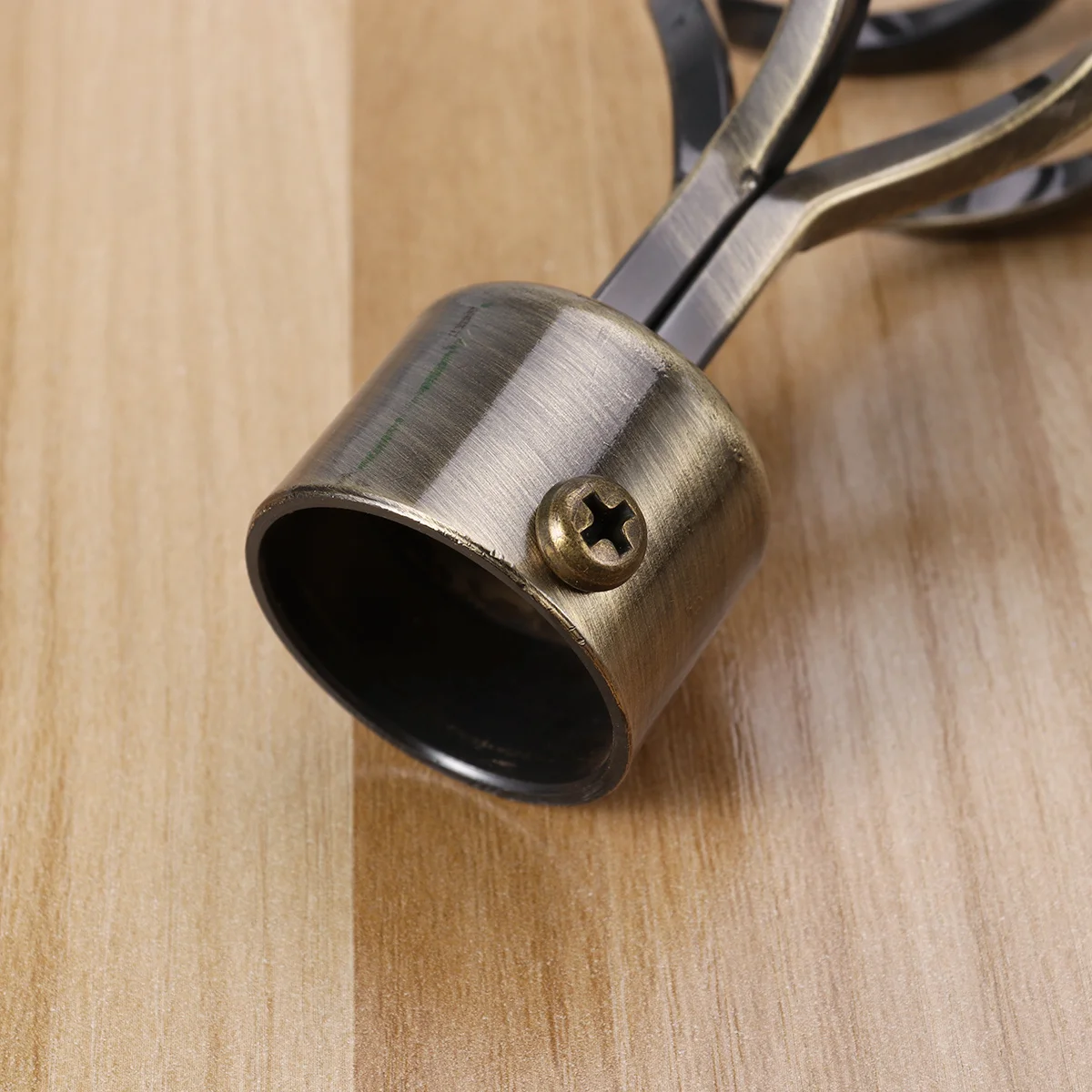 

2Pcs Curtain Rod End Decoration Creative Rome Style 28mm Elegant Curtain Rod Head for Bedroom Living Room Drapery Pole Head