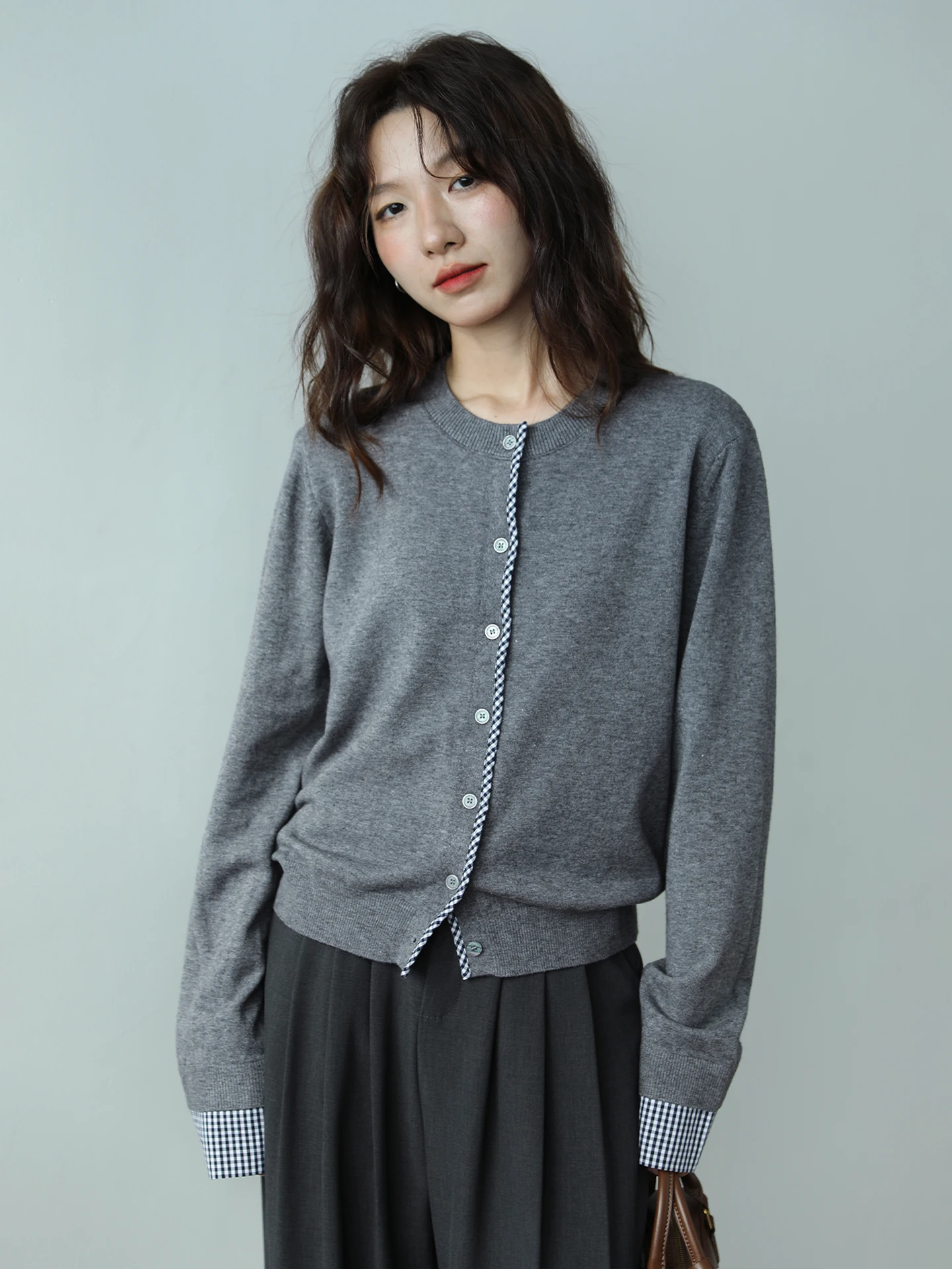 

ey Plaid Long Sve Soft Cozy Knitted Sweater Coat Women's Autumn Winter Anti-Aging Versatile Top False Two-Piece Design