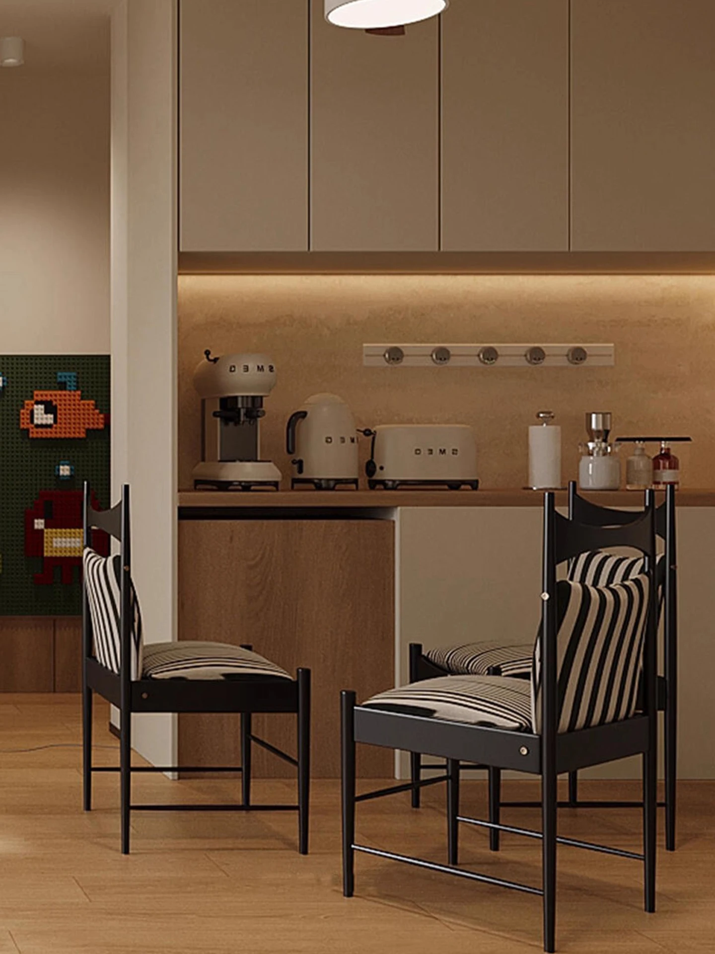 كرسي بمسند ظهر بسيط عالي الجودة بتصميم فندق كرسي تاج من القرون الوسطى كرسي طعام منزلي من الخشب الصلب بتصميم كلاسيكي فرنسي