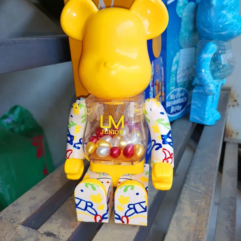 Bearbrick WF Fashion 400% Violent Bear Graffiti Golden Egg Qianqiu Bearbricklys Action Figure Doll