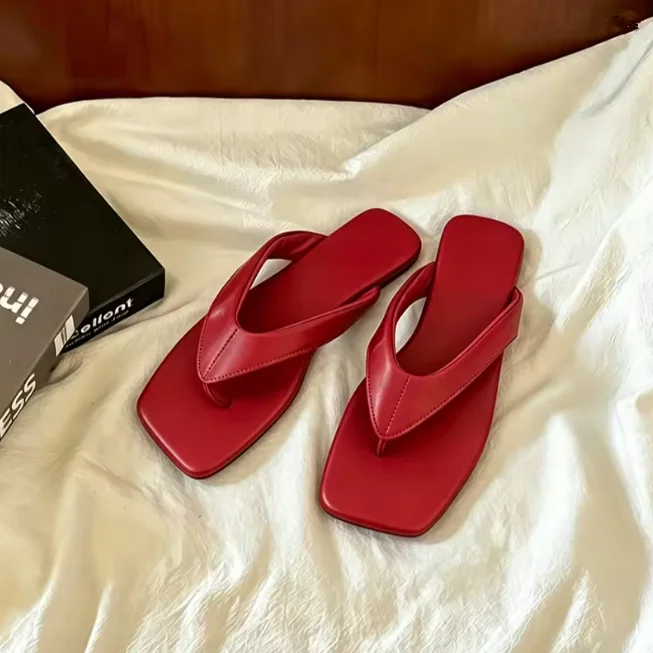 Nouvelles sandales de plage colorées pour femmes printemps/été 2026 – Tongs tendance pour l'extérieur