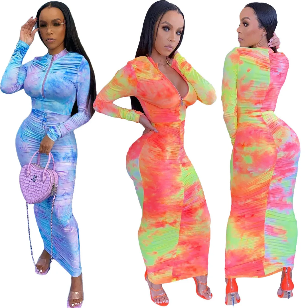 2026 Medium And Long Women's Clothing, Women's Clothing, Autumn And Winter Gradual Change Of Color Pleated Long-sleeved Dress Wo
