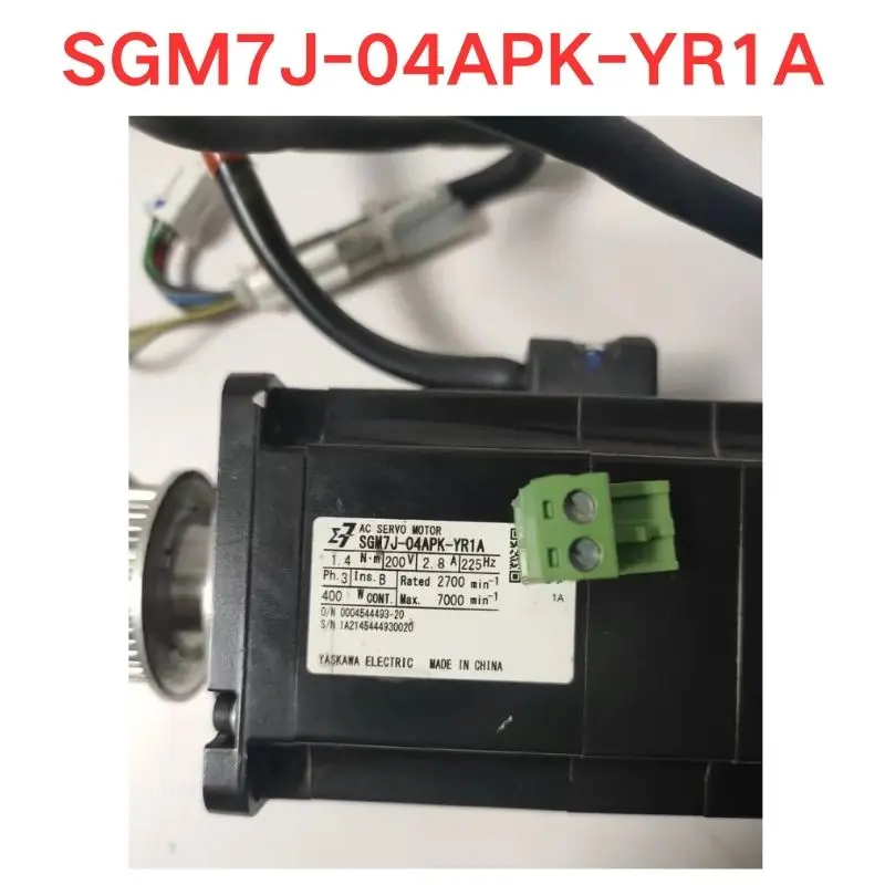 Used OEM disassembled parts SGM7J-04APK-YR1A electrical machinery Functional test OK