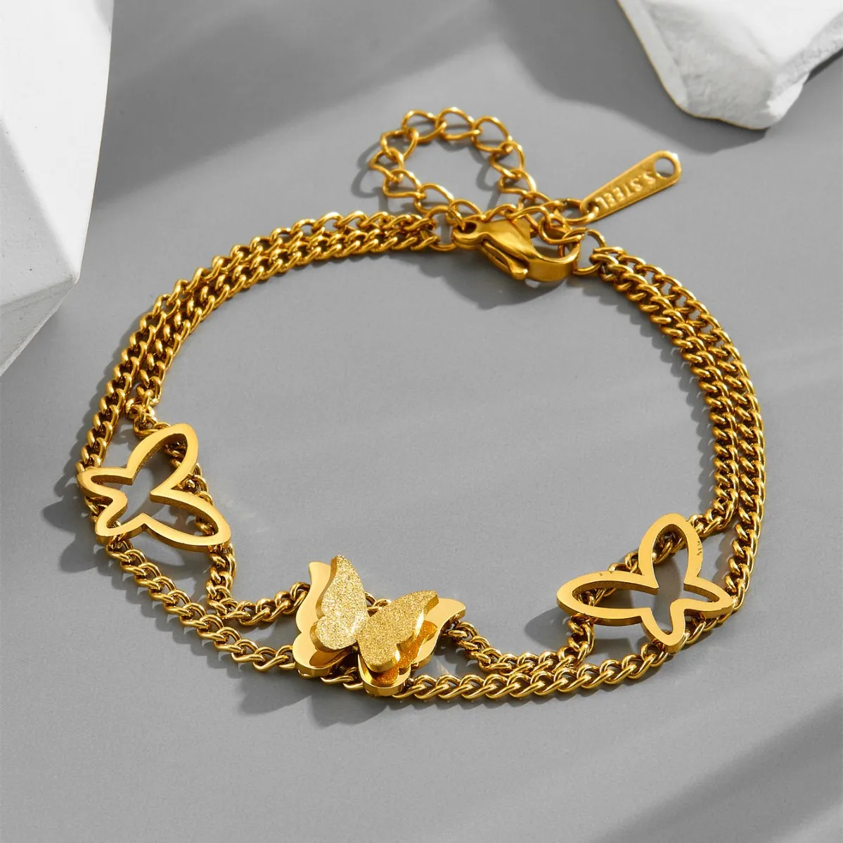 316L Stainless Steel New Fashion Upscale Jewelry Elegant 2 Layers Frosted 3 Butterfly Charm Chain Bracelets Bangles For Women