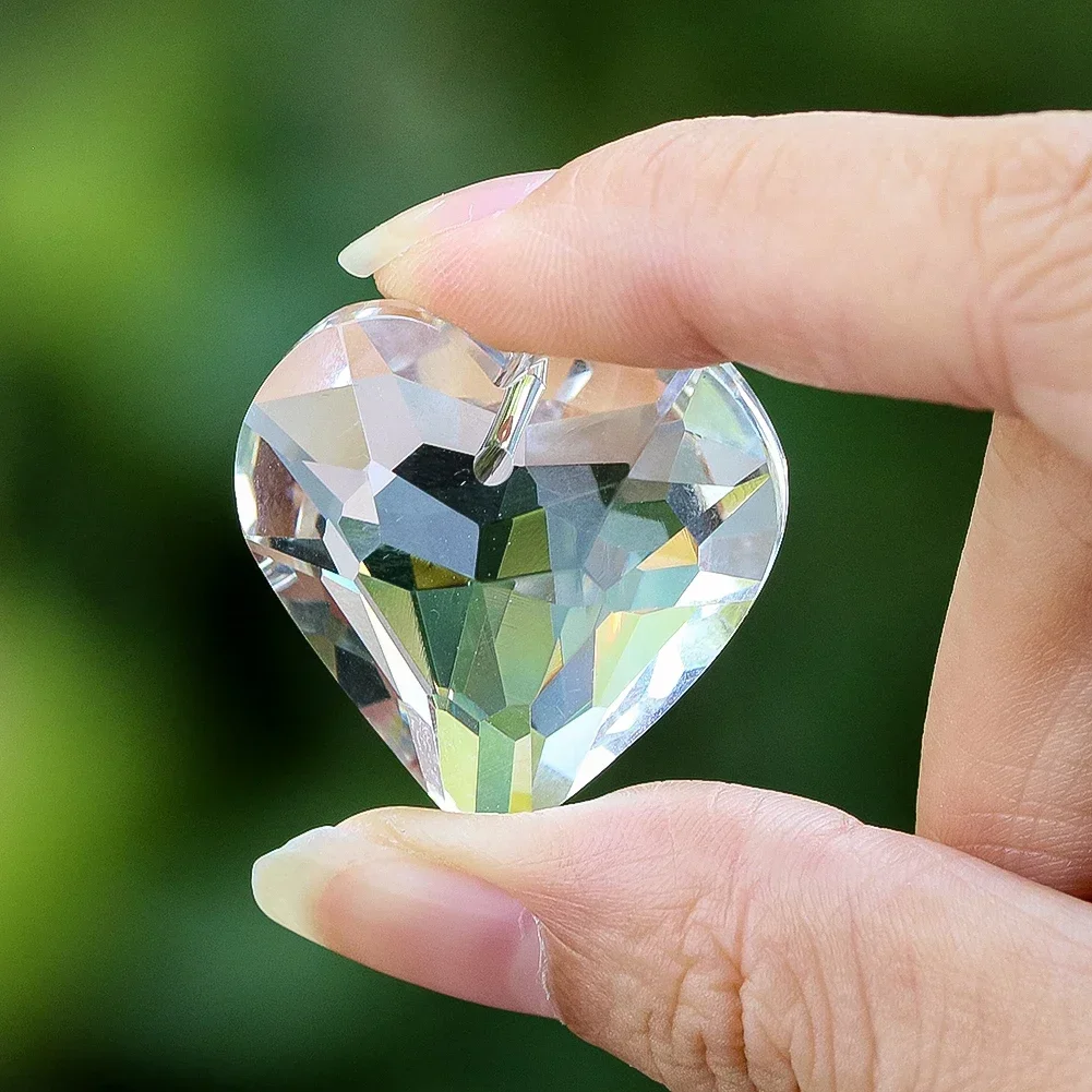 

30MM Heart Shaped Prism Crystal Pendant Sun Catcher Bedroom Garden Office Decoration Hanging Ornament Craft Accessories Gift