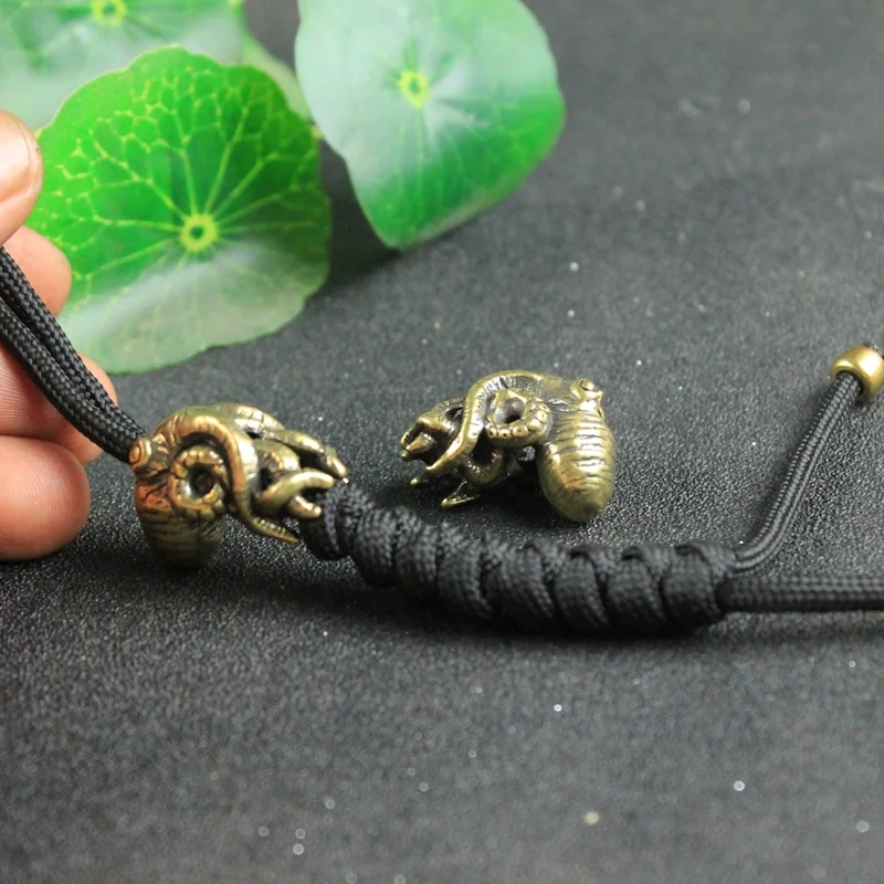 Retro Brass Sea Animal Octopus Knife Beads Outdoor EDC Umbrella Rope Pendant DIY Paracord Bracelets Accessories Lanyard Hangings