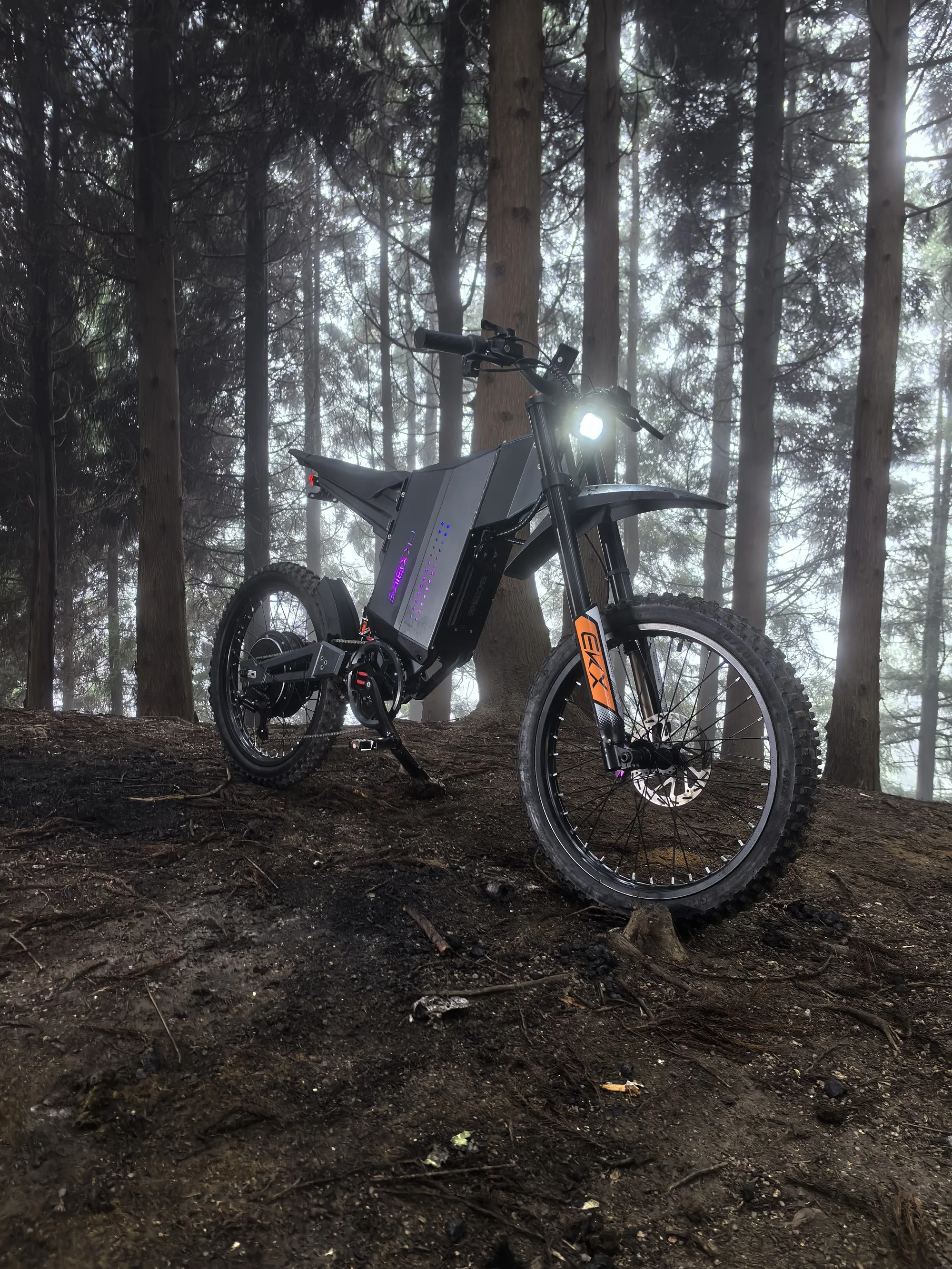 EKXBIKE GTS دراجة نارية كهربائية للبالغين 8000 واط الذروة دراجة ترابية كهربائية للبالغين مع بطارية 72 فولت 30 أمبير