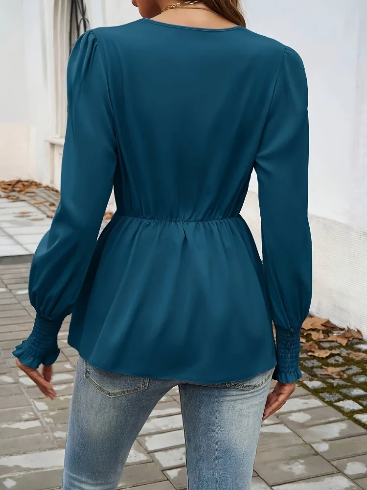 2025 PRIMAVERA/otoño Retro cuello en V profundo camisa con tirantes cruzados elegante plisado Oficina señora blusa azul Casual con cordones Top de manga larga