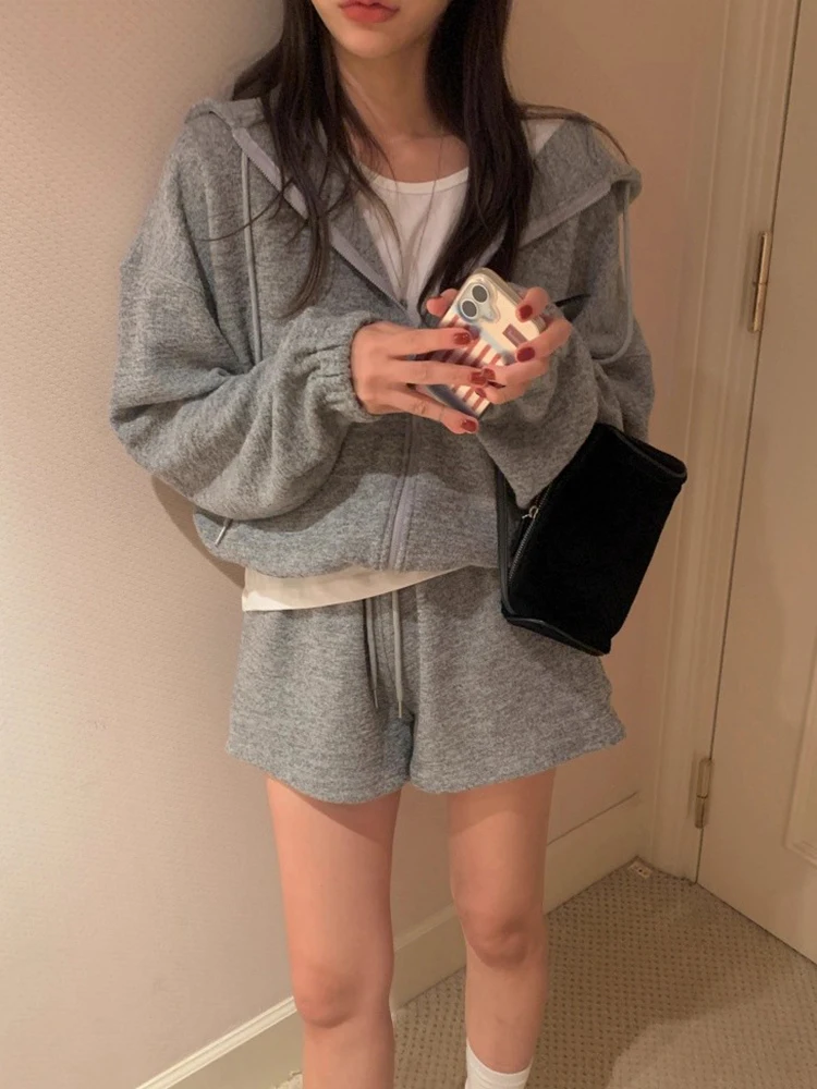 

Chic Autumnal Casual Loose Hoodie Jacket And High Waist Shorts Set Two Pieces Matched Comfortable Long Sleeve Streetwear
