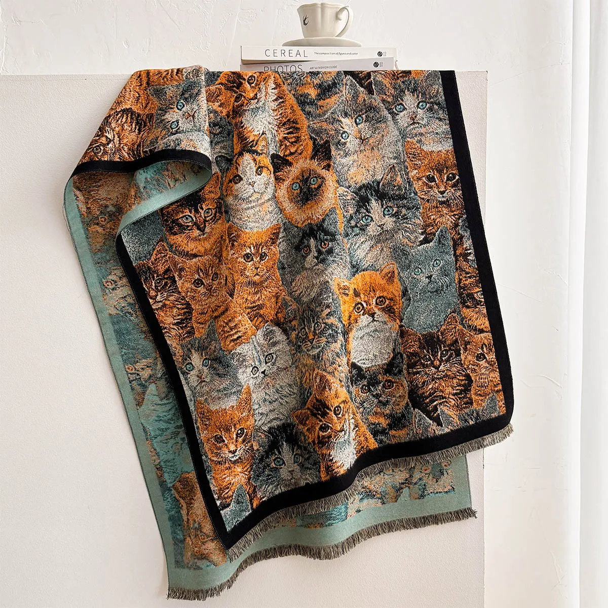 Ladies Vintage Multiple Kittens Printed Imitation Cashmere Scarf Stylish Tassel Fringe Shawl Warm Versatile Daily Winter Neck