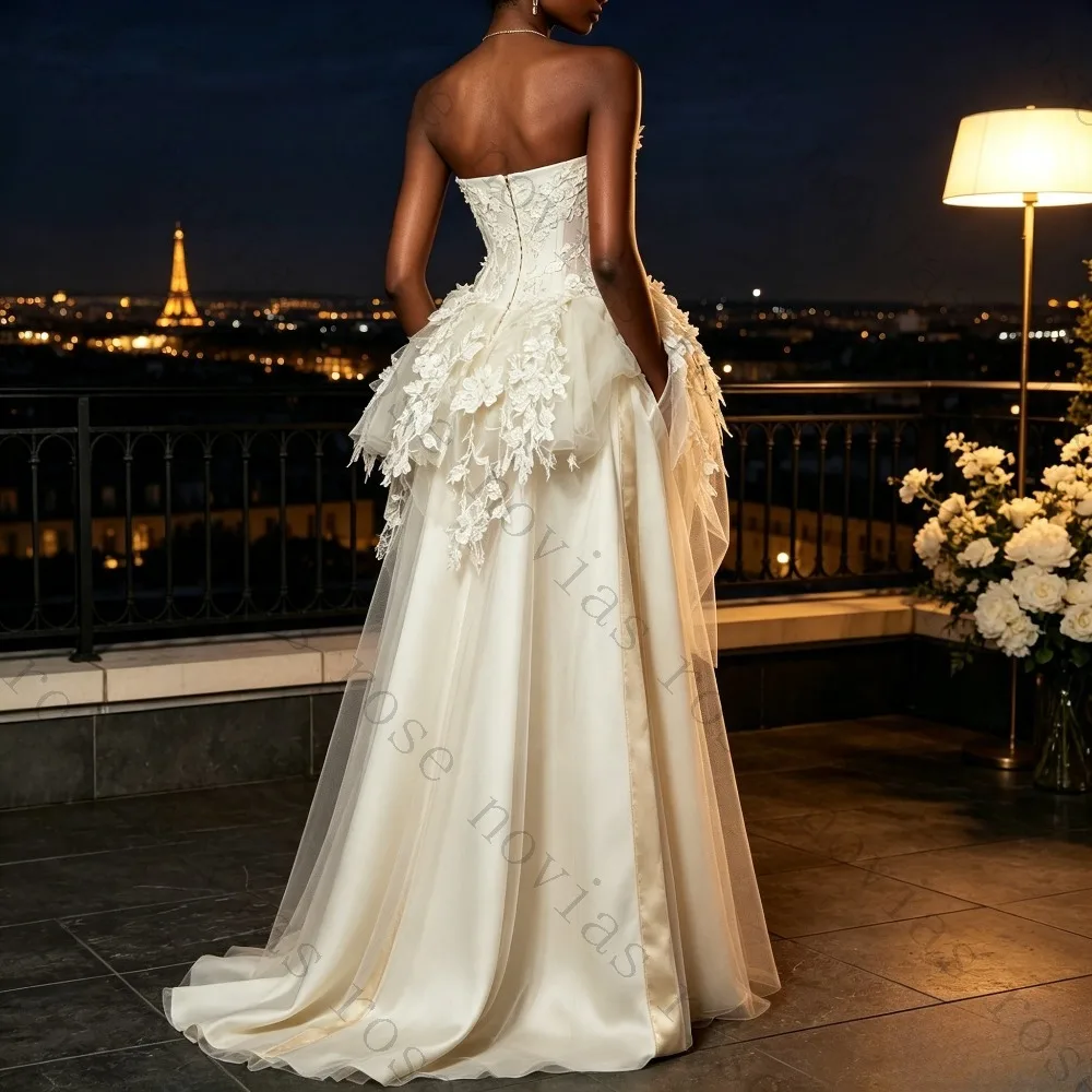 Customized Elegant Strapless Lace Corset Wedding Jumpsuit, Wide Leg Satin Stripe Pants Modern Applique Bridal Gown for Bride