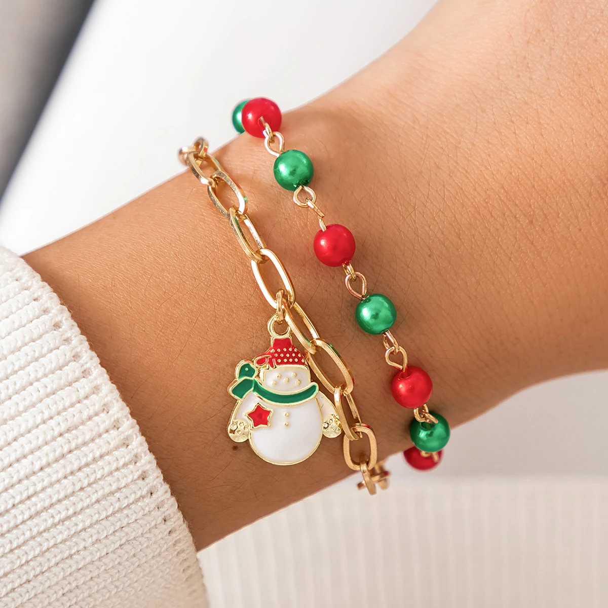 Salircão-Pulseira acrílica para mulheres, metal fofo, pingente de sino boneco de neve, charme vermelho e verde, festa coreana joias, presente