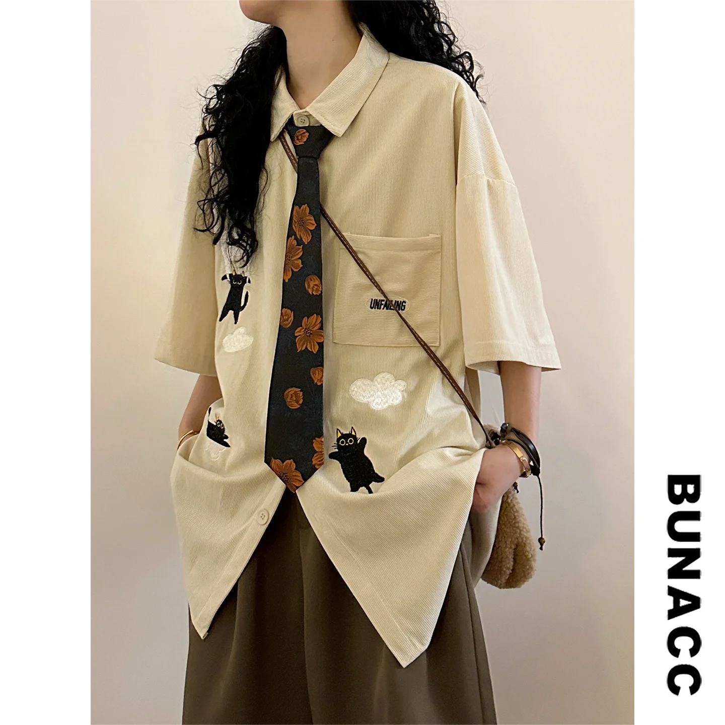 

Retro American College Sle Loose ort Sve irt Women's Embroidery Top Summer Street Faion Casual irt