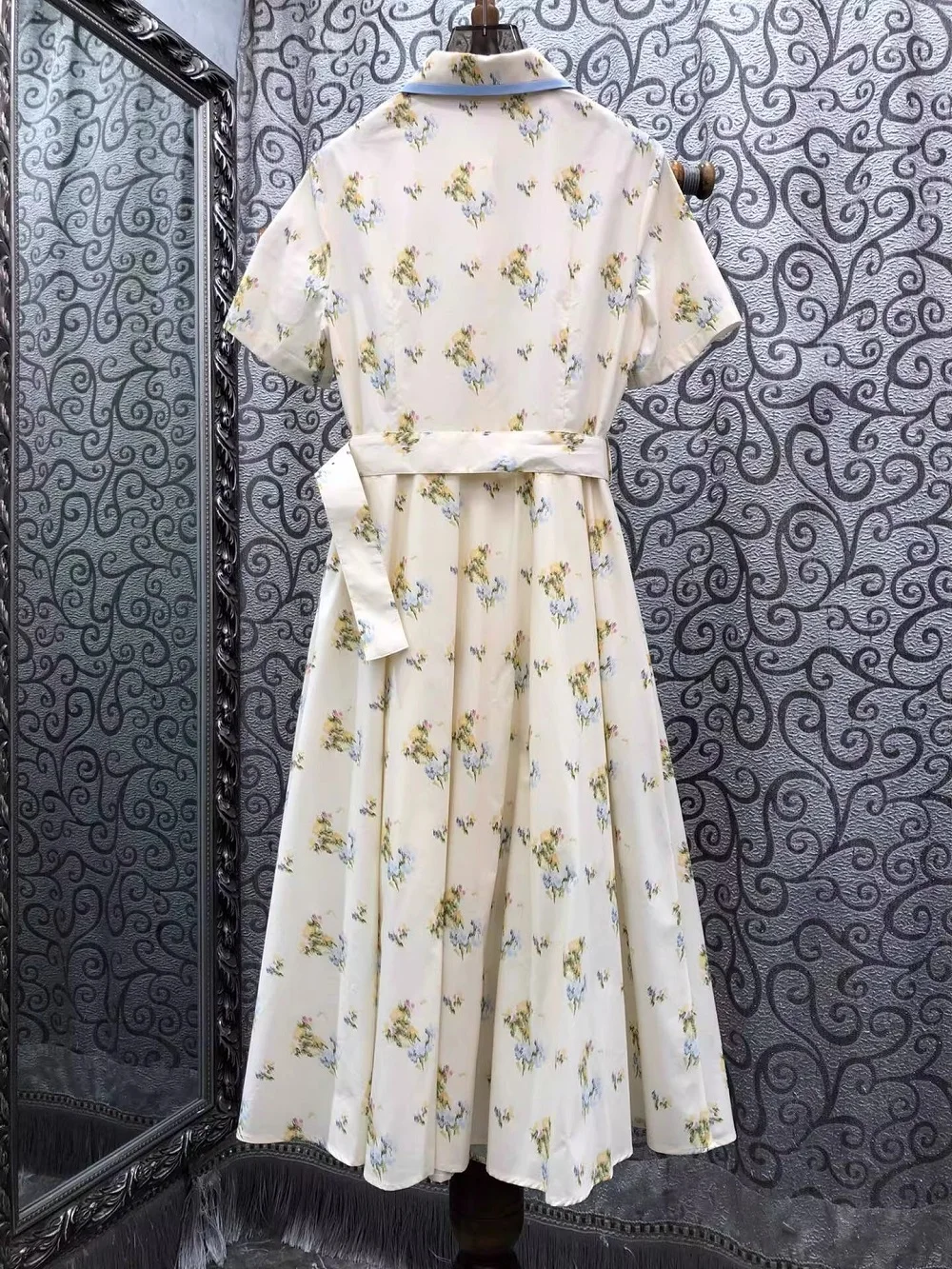 Top Quality New Summer Dress 2026 Fashion Style Women Turn-down Collar Elegant Floral Print Short Sleeve Mid-Calf Dress Gorgeous