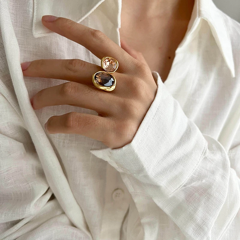 European and American Retro Metal Geometric Rhinestone Contrasting Open Rings For Women‘s Trendy Jewelry Finger Accessorioes image 3