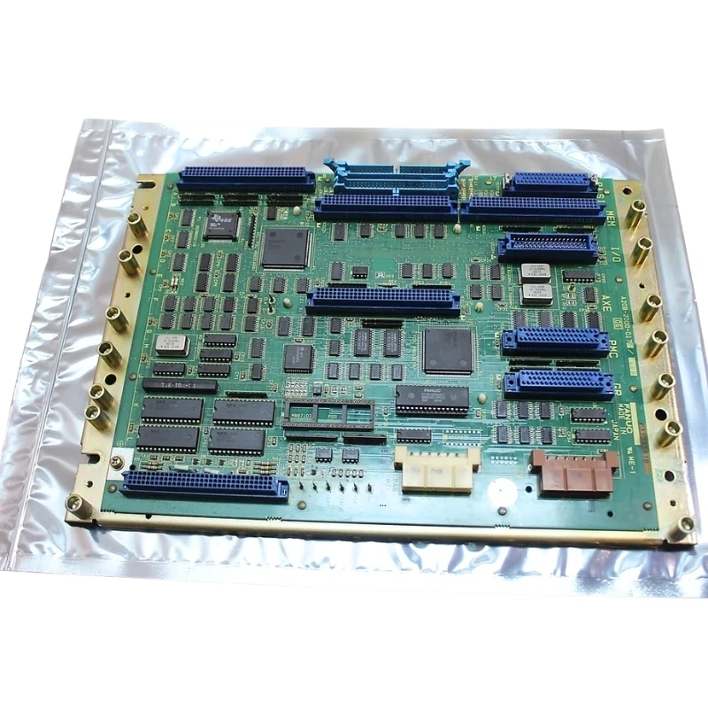 Fanuc A20B-2000-0175 Board Tested ok Expedited Delivery