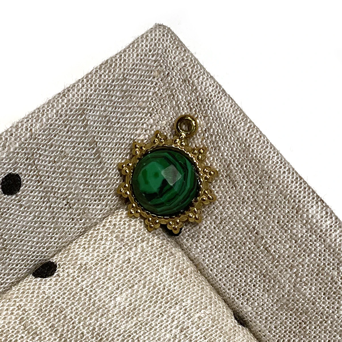 Facettierter kleiner Anhänger aus Naturstein, Sonnenblumen-Anhänger 15x18mm für Schmuckherstellung, DIY-Halskette, Armband, Ohrringe, Zubehör – Detail 3
