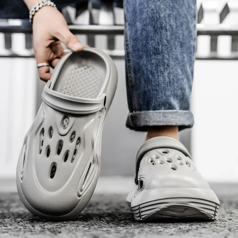 Summer Non-Slip Thick-Soled Toe-Cap Slippers for Outer Wear Non-Slip Beach Men's Deodorant Outdoor Slippers