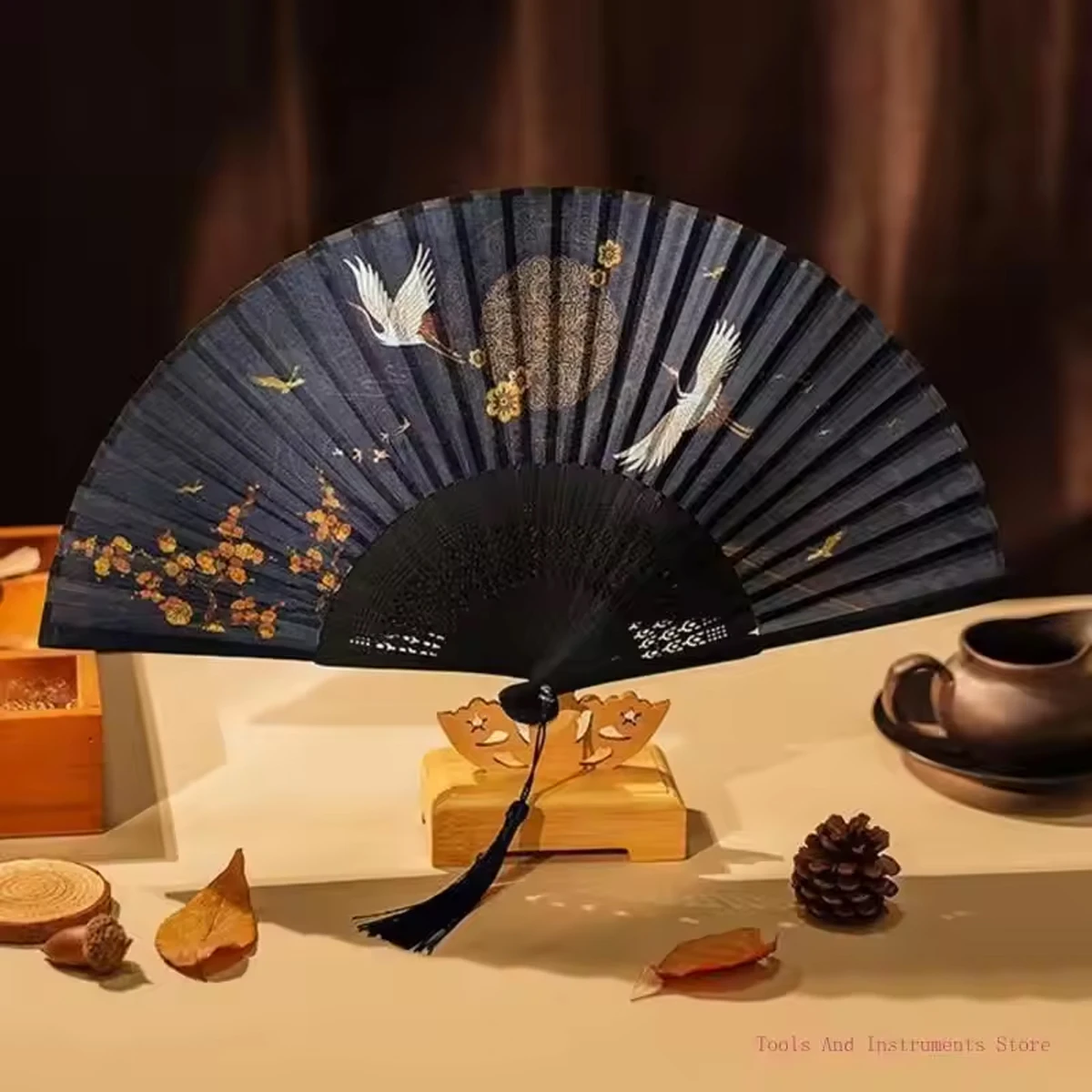 Vintage Styles Chinese Hand Fan Cranes Pattern Ancient Folding Fan with Tassels for Travel and Performances Use C7AC