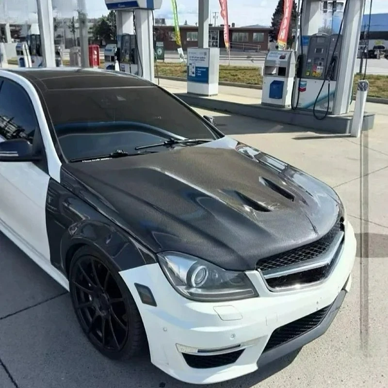 

In-Demand FORMercedes-Benz W204 C63 Body Kit Carbon Fiber