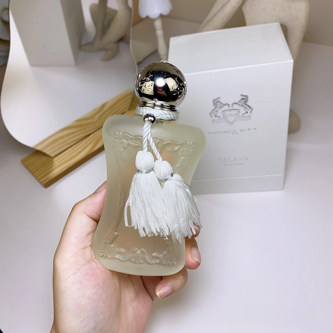 유니섹스 향수 75ML 남녀공용 지속력 좋은 향기 우아하고 세련된 향 일상 사용 및 선물용으로 이상적