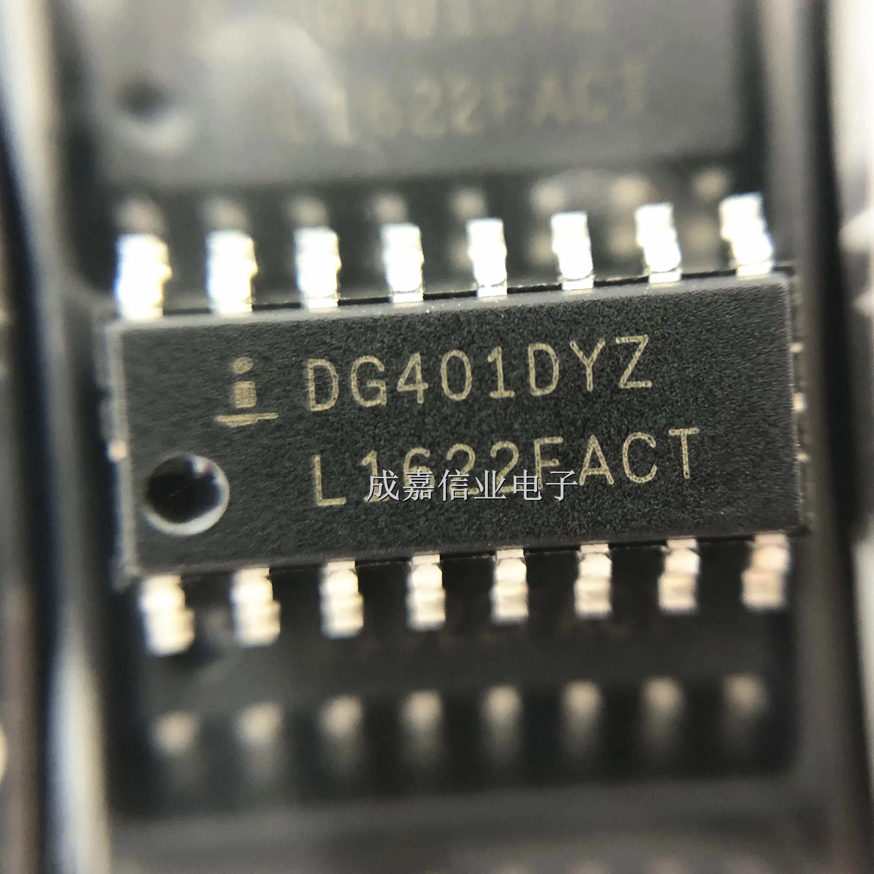 10PCS/Lot DG401DYZ-T SOP-16 DG401DYZ Analog Switch ICs 2 Channel Operating Temperature:- 40 C-+ 85 C