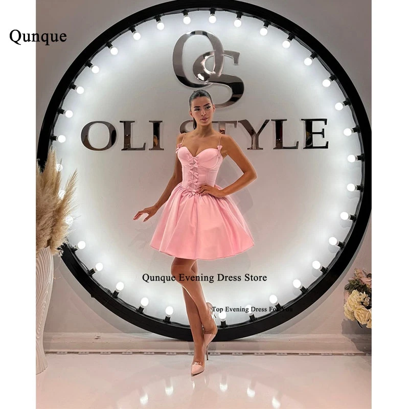 

Qunque Mini Satin Cocktail Dresses Sexy Backless Evening Party Dress With Bows Spaghetti Straps Girl Homecoming Graduation Gowns