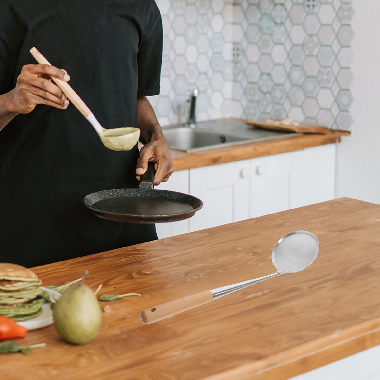 

Oil Cake Mold Frying Spoon Kitchen Non-stick Wood Snack Stainless Steel Metal Handle Design Practical Easy Operation