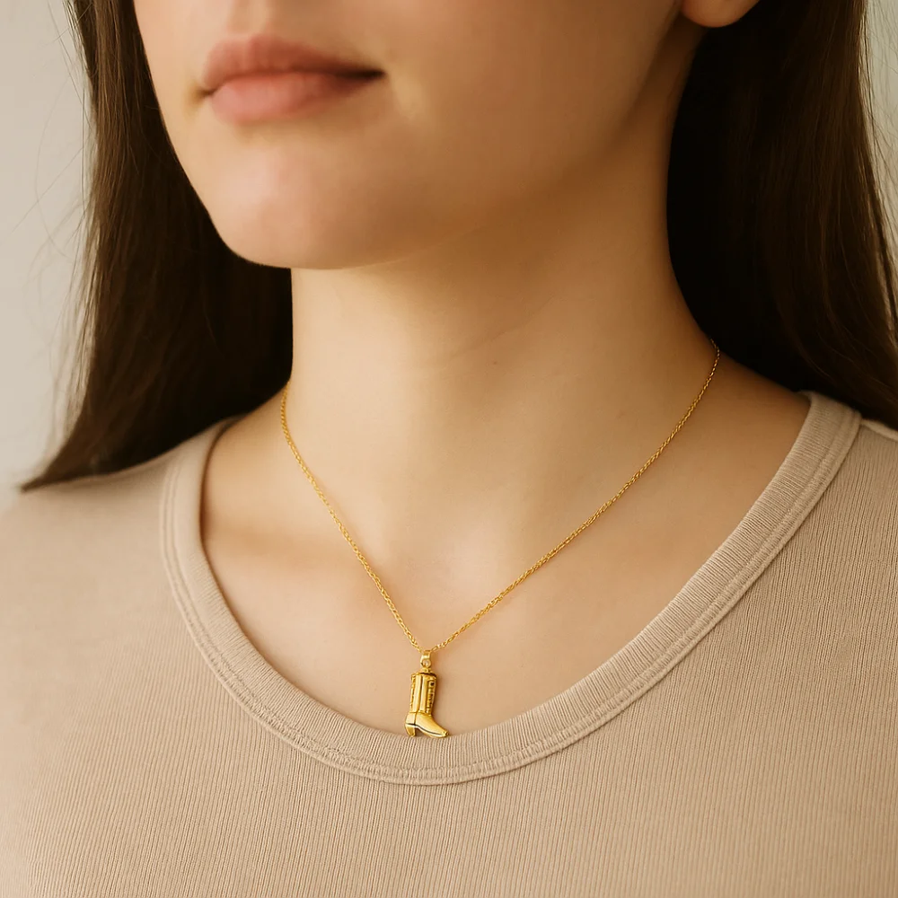 

Western Style Cowboy Boots Necklace Neck Jewelry Charm Collarbone Chain Zircon Stainless Steel Vintage Golden Necklace Gifts