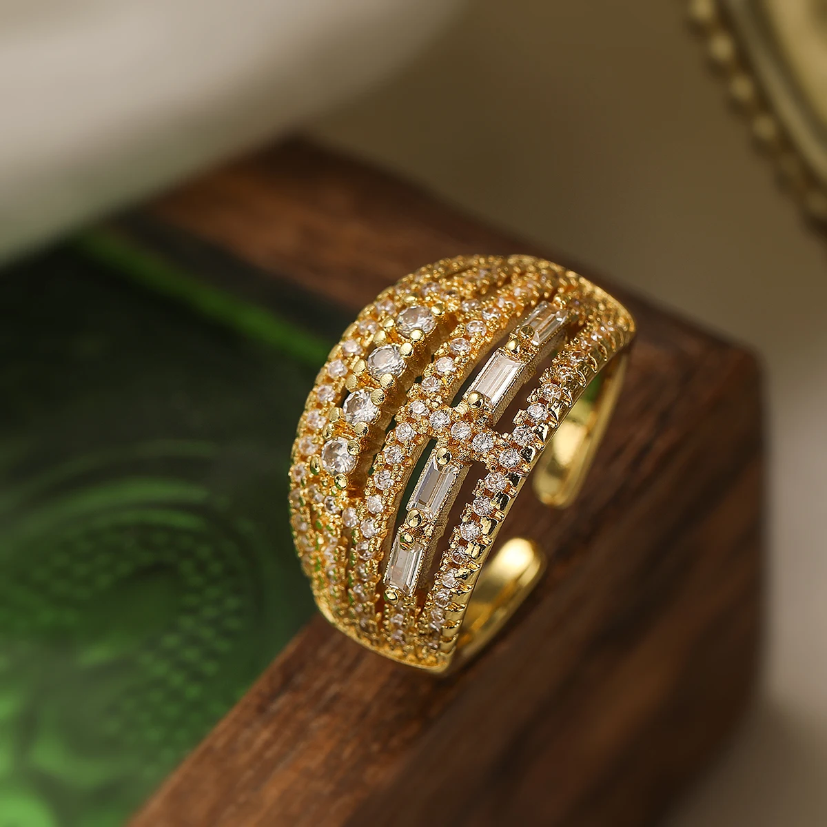 NEWBUY Luxury AAA Cubic Zirconia Inlay Copper Jewelry Gold Color Wedding Rings For Elegant Women Promise Gift