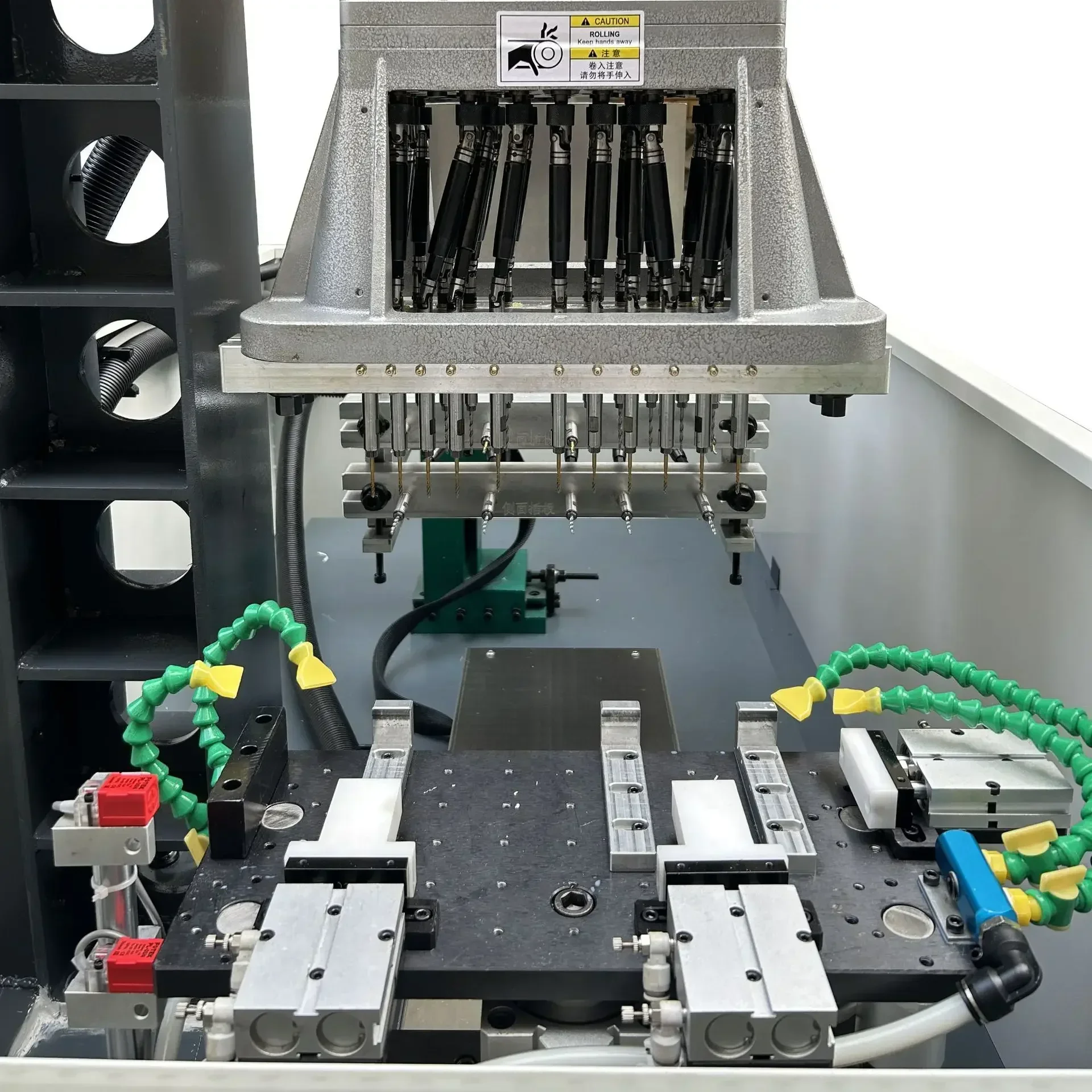 Direct Sales CNC Servo Multi-Axis Drilled Tapping Machine Vertical And Horizontal Dual-Purpose Sliding Table Shift