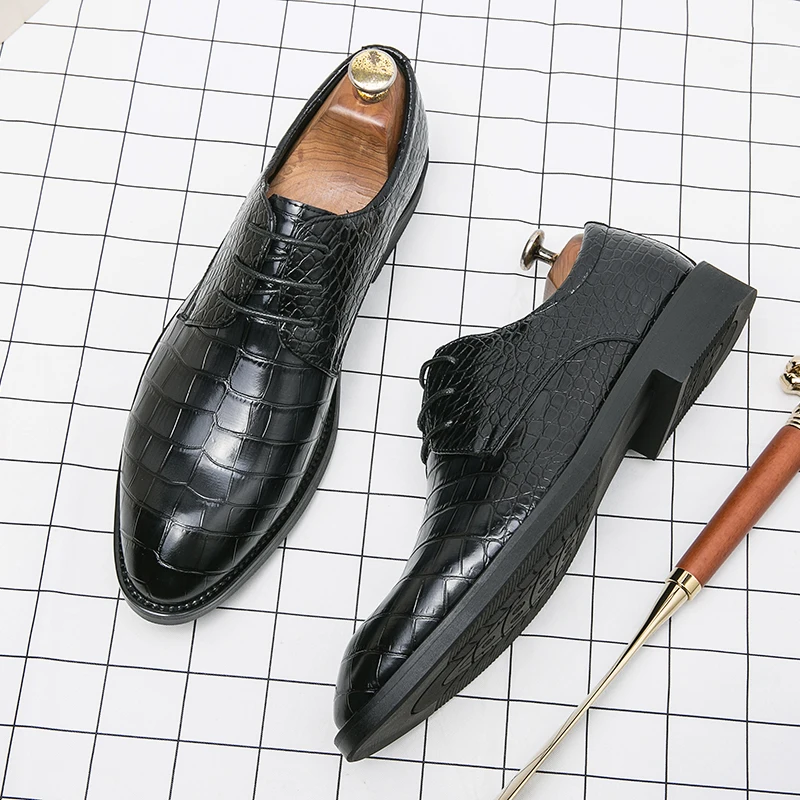 

New Business Casual Men Shoes Simple Fashionable Exquisite Stone Pattern Breathable Youth Banquet Wedding Shoes