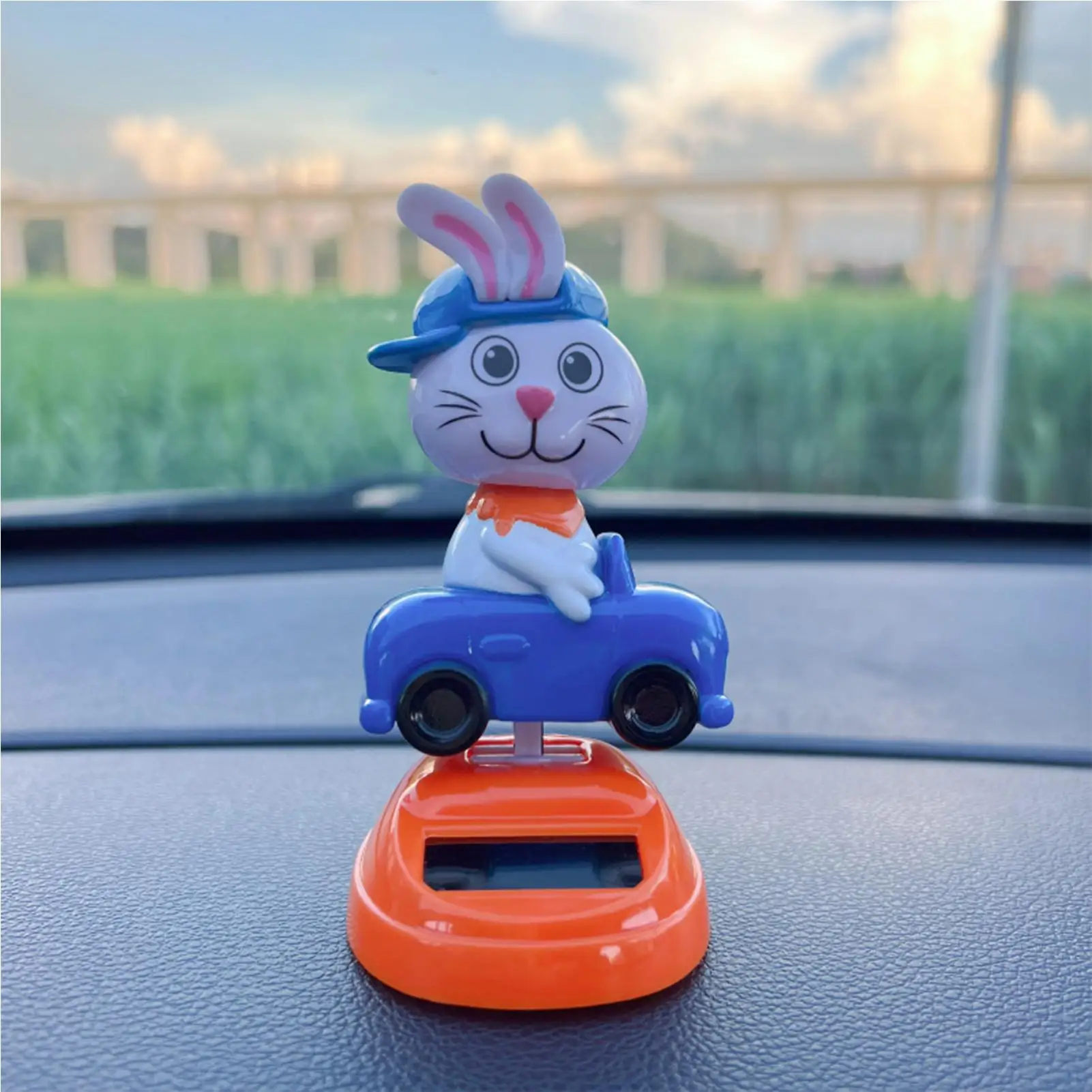 Brinquedos de dança movidos a energia solar colecionáveis balançando boneca coelho brinquedo decoração coelho dança solar bobble balançando cabeça para carro escritório
