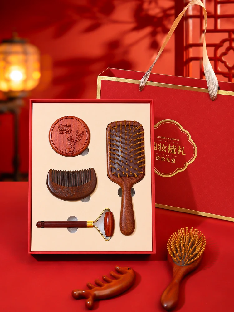 wedding-gift-premium-sandalwood-comb-set-for-couples-bride-and-groom-best-friends-practical-luxury-creative-gift-box