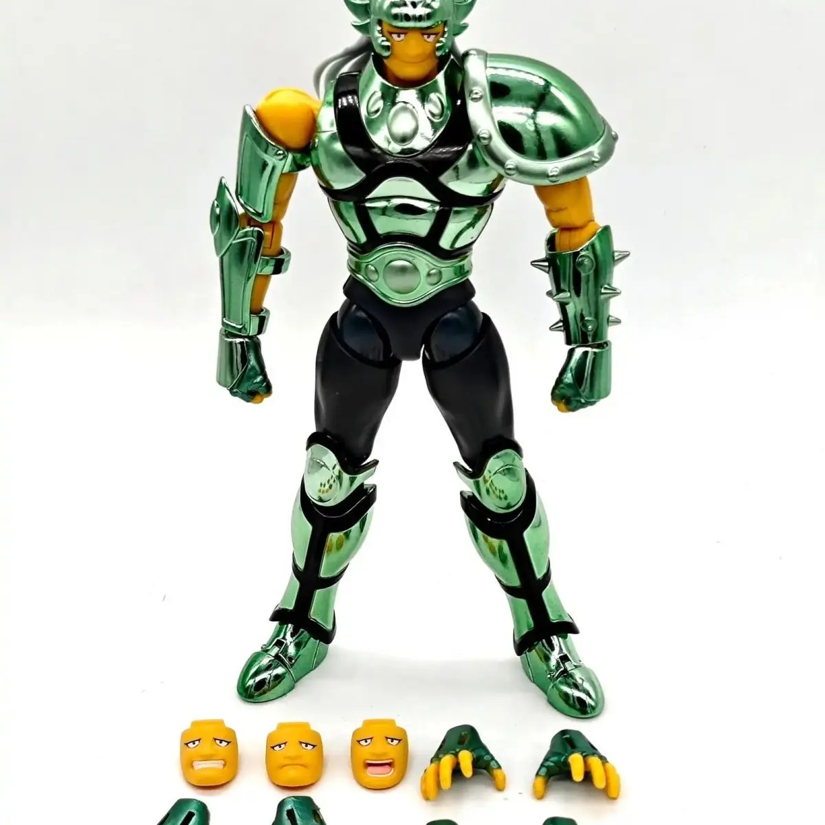 

Серебряная фигурка Saint Hercules в наличии