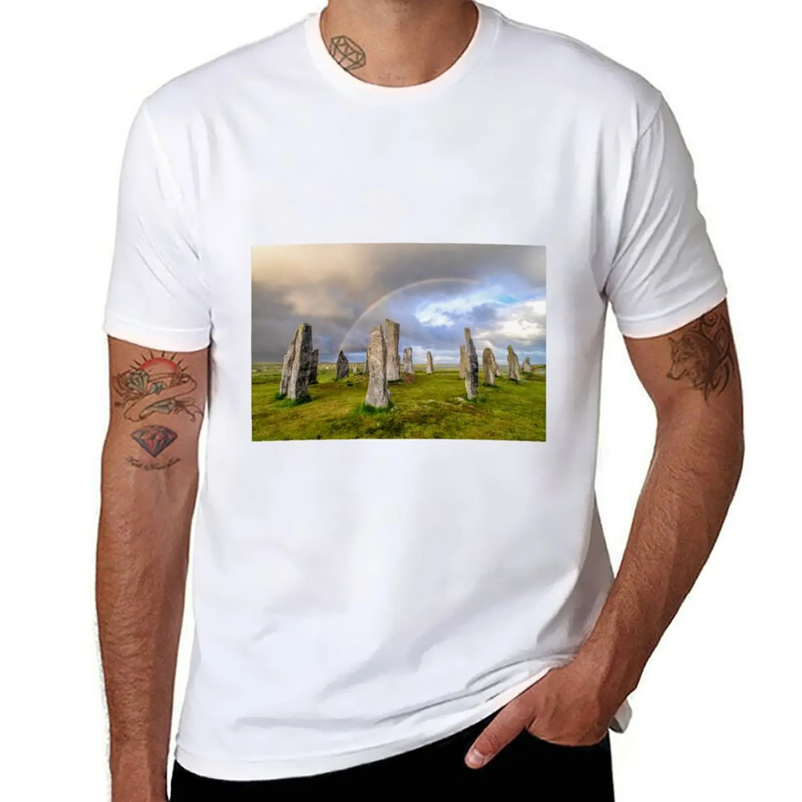 

man tshirt tshirt Callanish anime rainbow T-Shirt