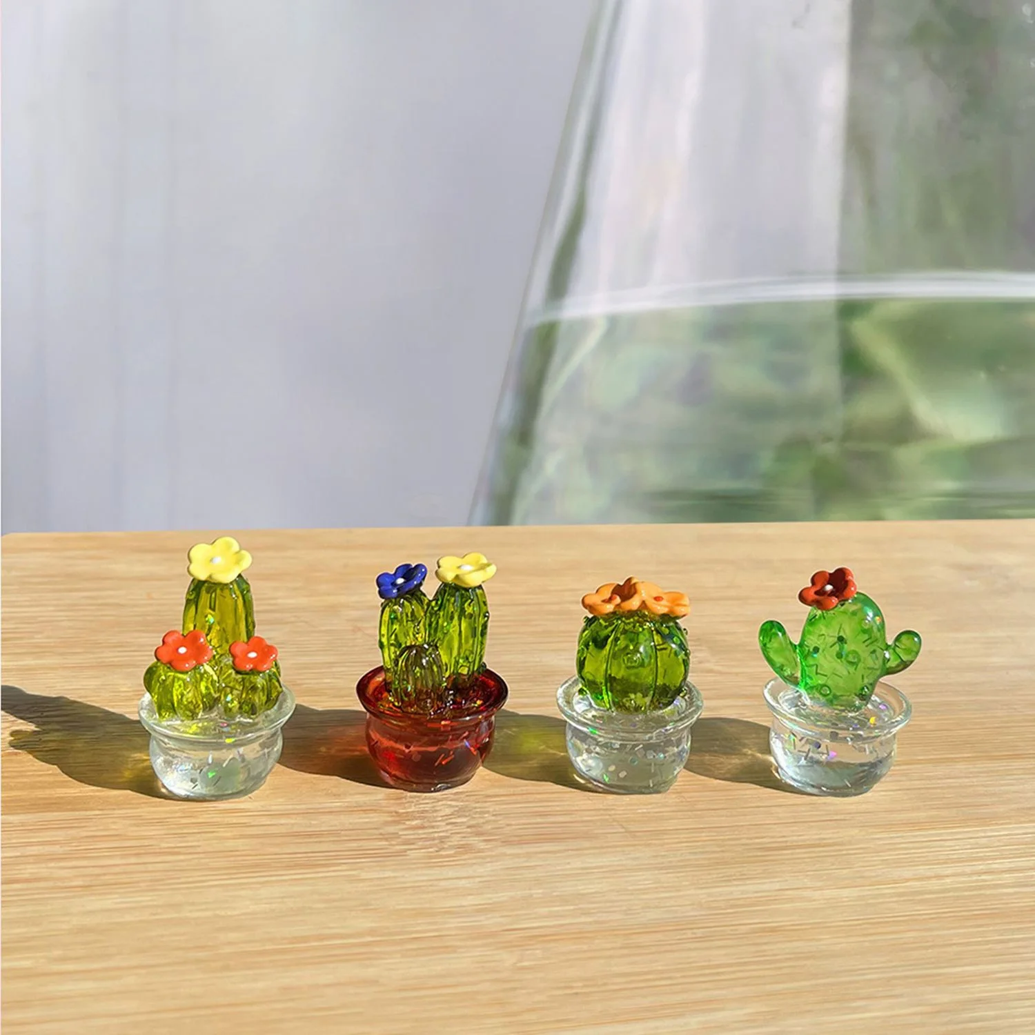 4pcs/pack Handmade Resin Cactus Figurines Ornaments Mini Bonsai Cute Miniature Desktop Craft Home Decor Vehicle Ornament