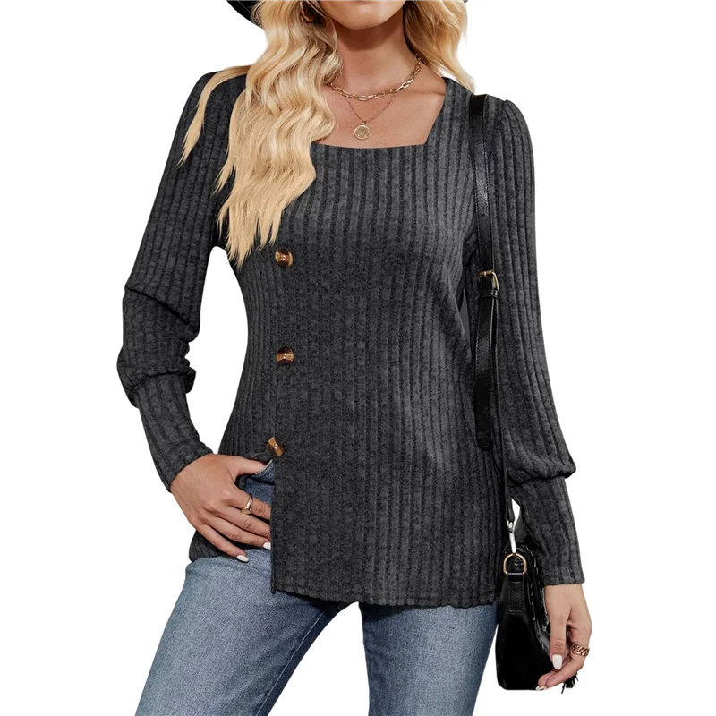 เสื้อสตรีแขนยาวทรงหลวม คอเหลี่ยม แต่งกระดุม ผ่าข้าง ผ้าเนื้อนุ่ม สไตล์เสื้อคลุม