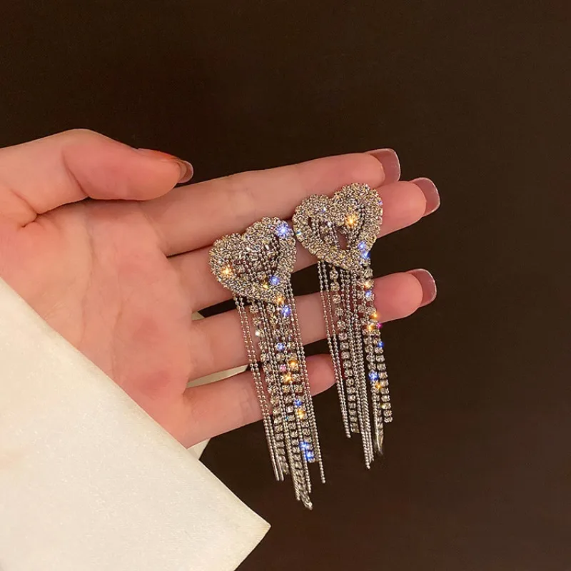 

Luxury Heart Drop Earrings Women's Fashion Rhinestone Crystal Chain Long Tassel Earrings Wedding Party Jewelry Accessories