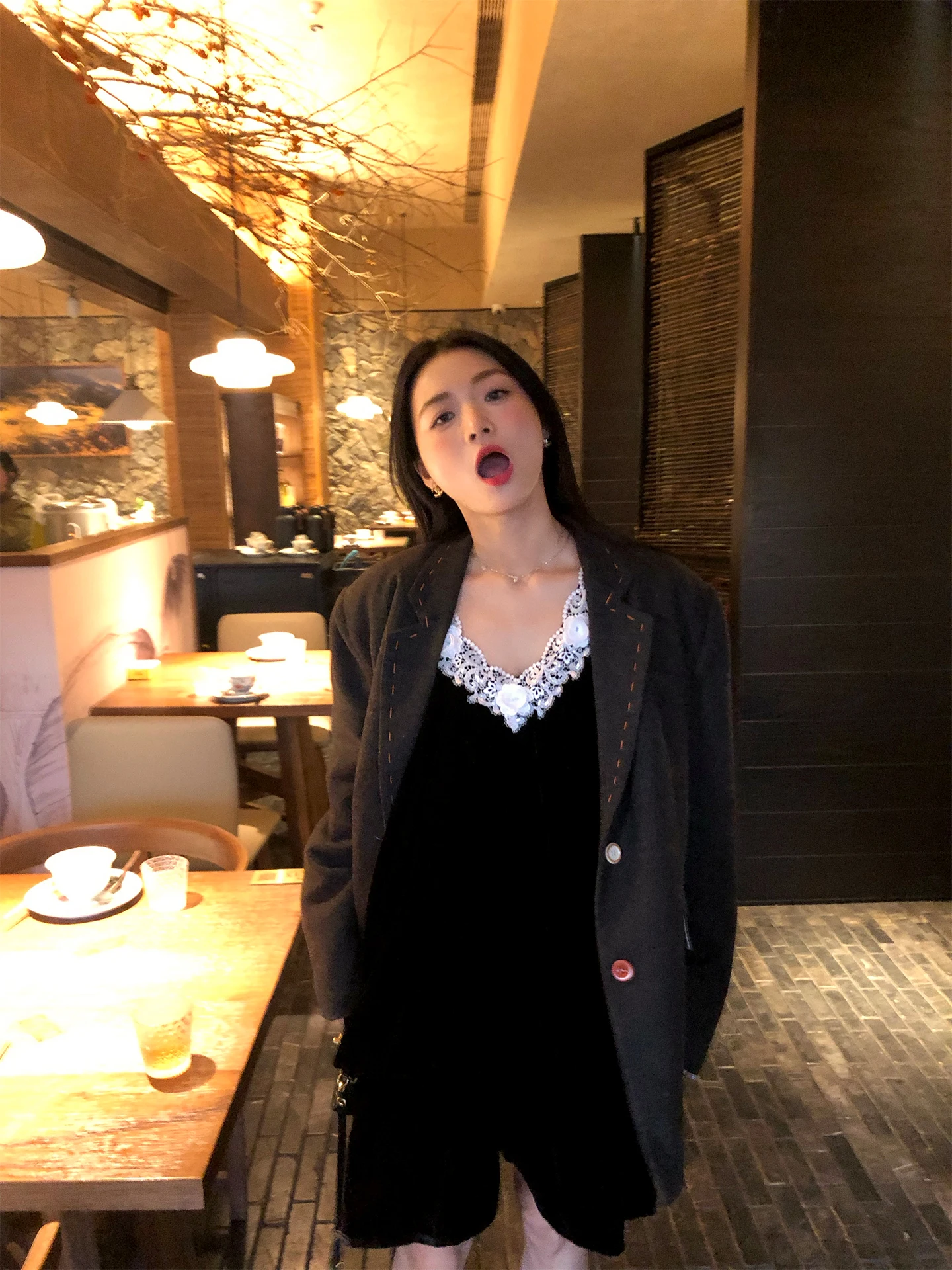 

Женское шерстяное пальто Ele с теплой хлопковой подкладкой, в британском стиле, модное повседневное, с длинными рукавами и одним разрезом