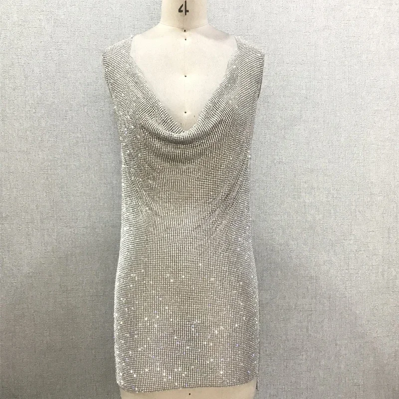 2024 Hot selling Gorgeous Cowl Neck Aluminum Crystal Rhinestone Mesh Evening Dress For Party